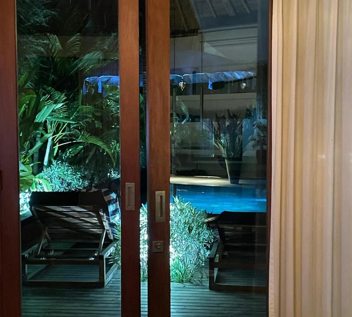 Villa Ilo Magic 250 M2 Great Location In A 750 M2 Land Kerobokan